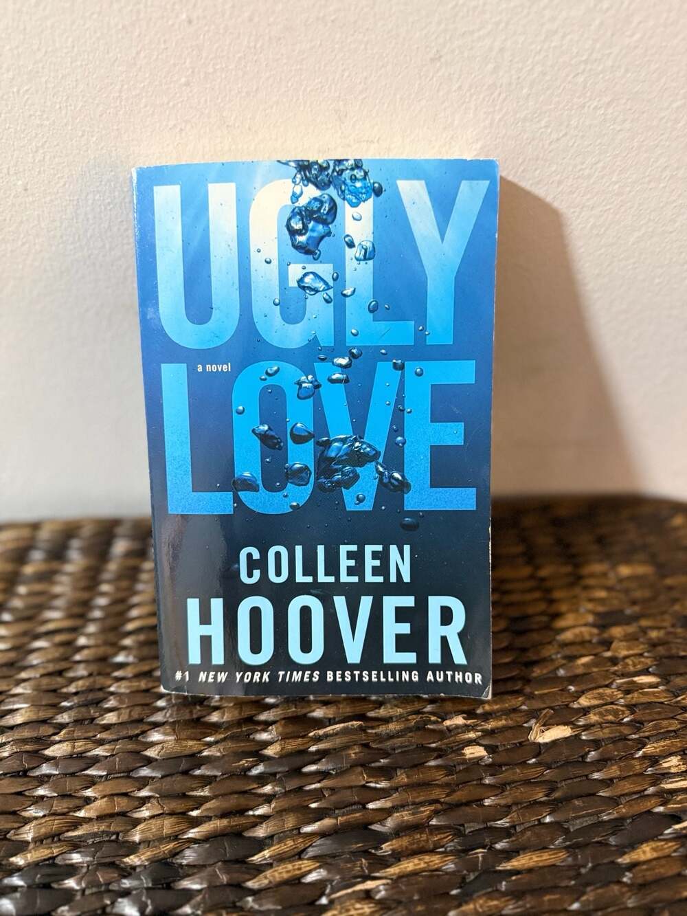 Verity by Colleen Hoover / Digital Book,